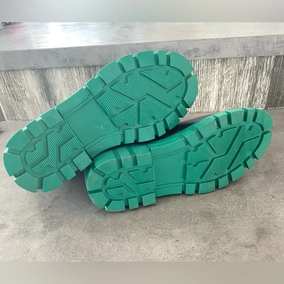 Vero Moda Black and Green Boots - Picture 3 of 6